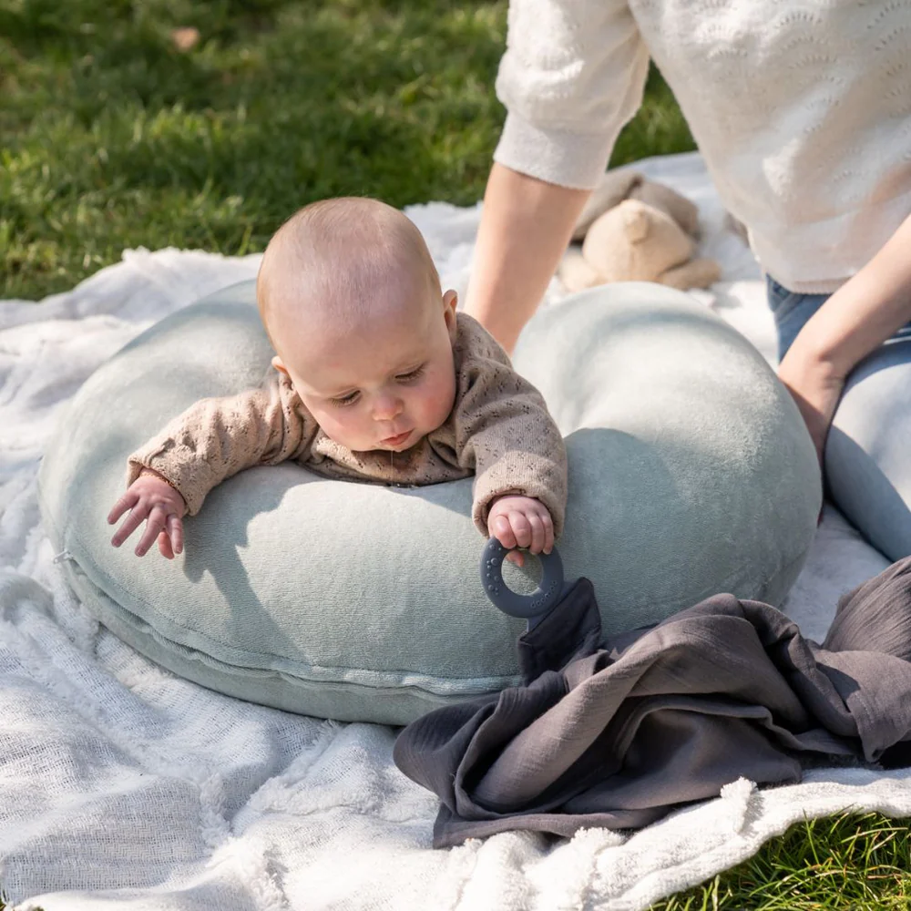 Mom'n Play - Nursing cover - Gris – Image 4