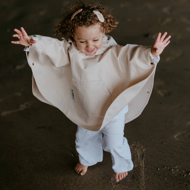 AeroMoov Poncho de Pluie - Beige – Image 4