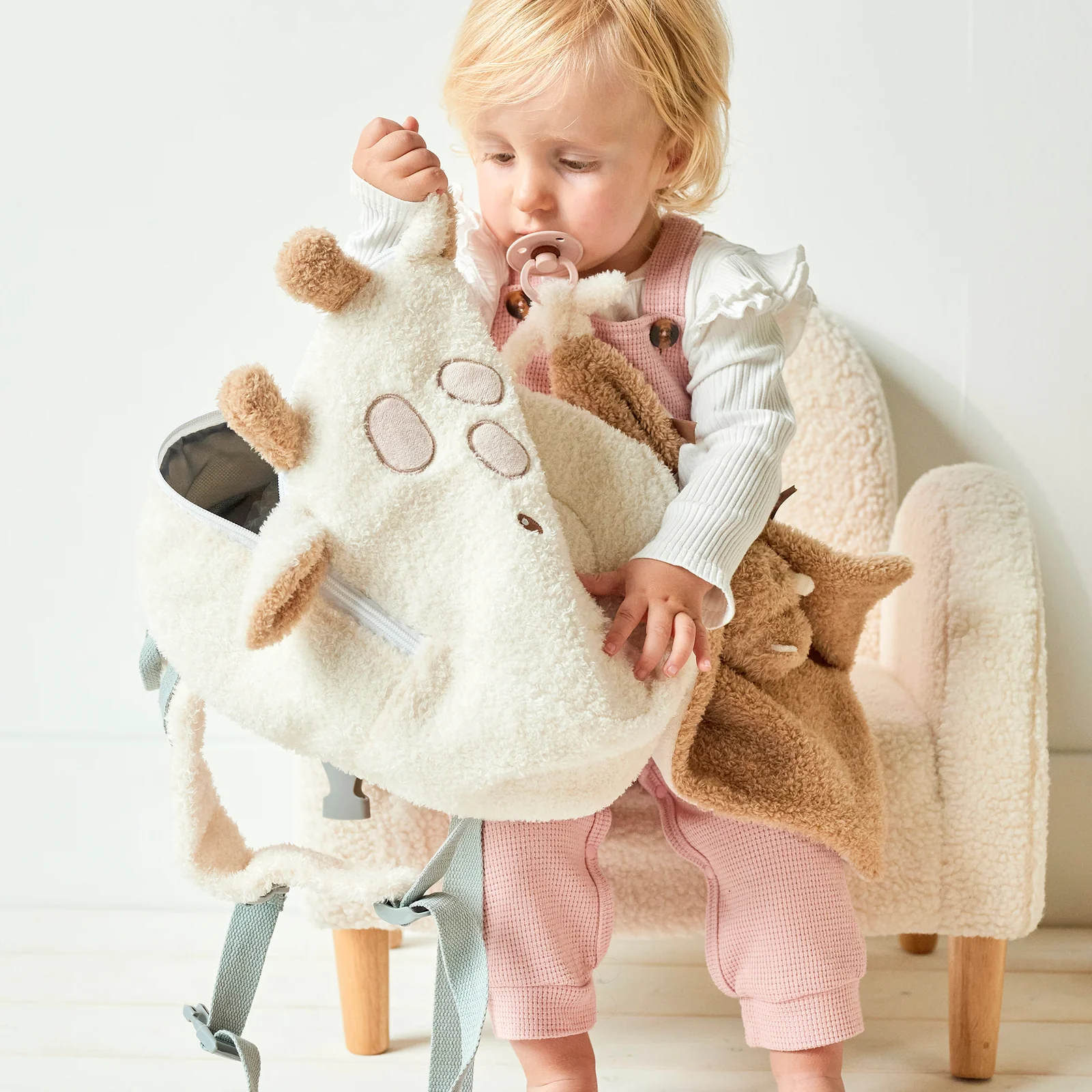 Nattou Sac à dos Girafe Teddy - 33 cm – Image 3