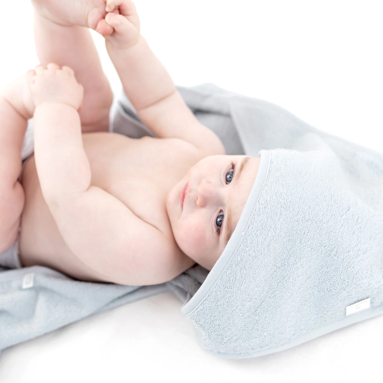 Bemini Cape de bain et gant de toilette 90x90cm en éponge - Glacier – Image 2