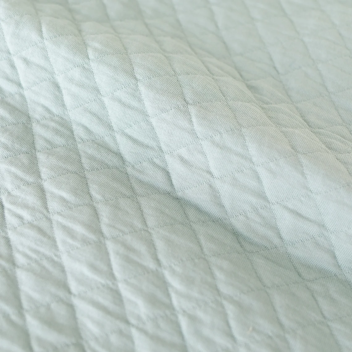 Bemini Bavoir waterproof 37cm Pady quilted jersey - Lunar – Image 4